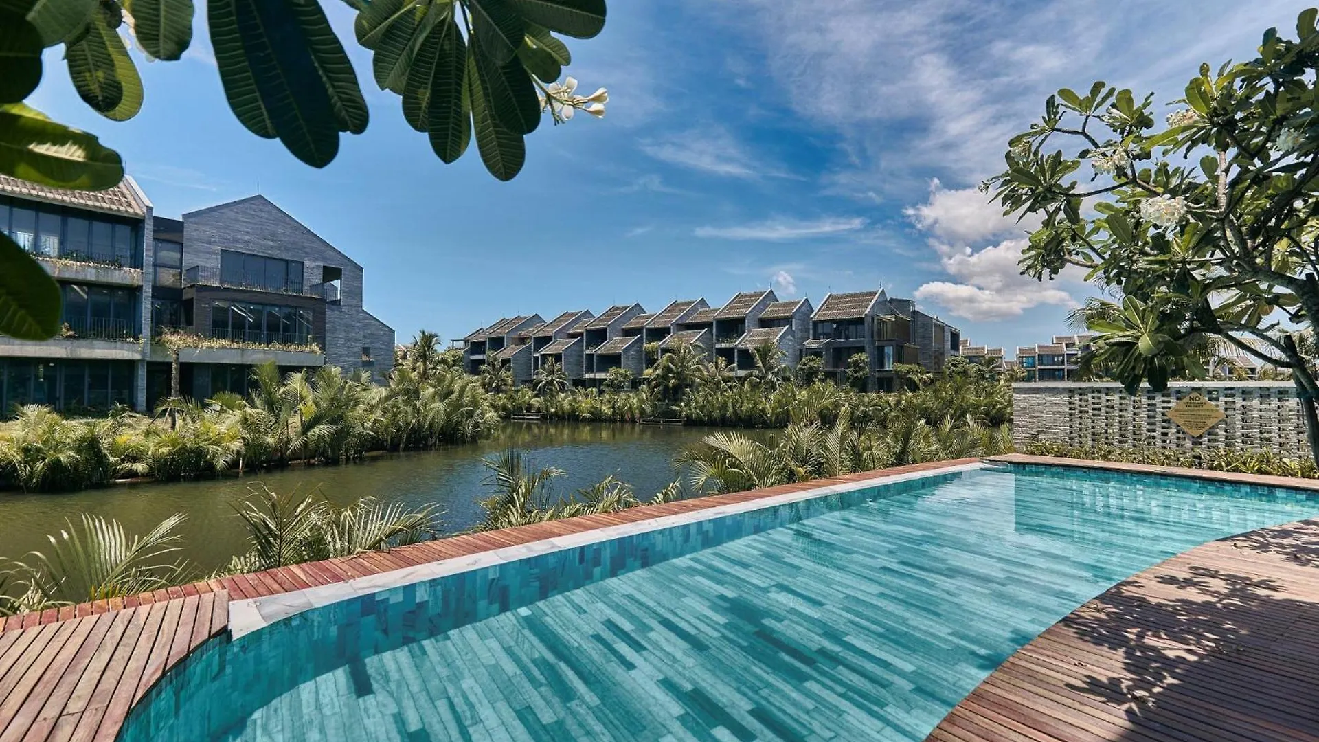 Casamia Pool Villas - Near Hoi An Old Town & An Bang Beach